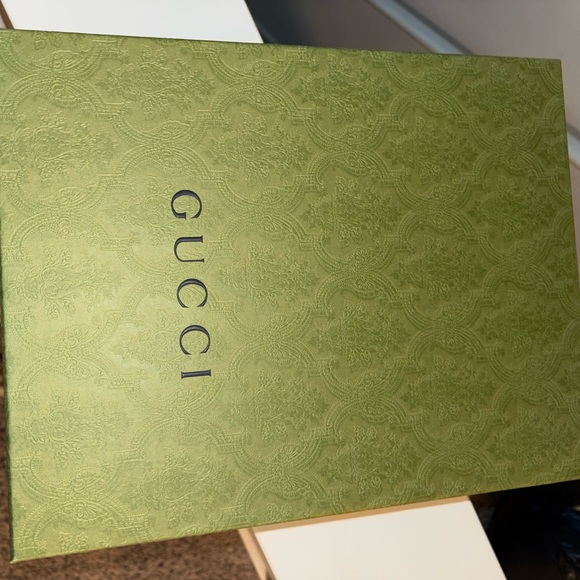 Gucci Women's Light Pink Sandals - Picture 2 of 5